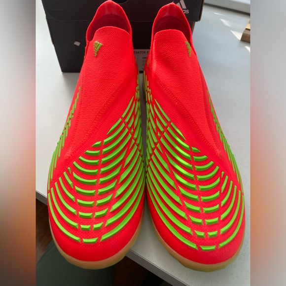 Rare soccer shoes. PREDATOR EDGE.1 TF. Size US men 9. - Picture 2 of 5